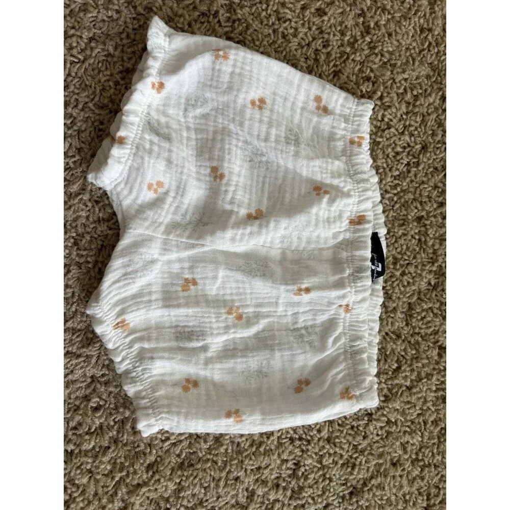 7 For All Mankind Baby Tank Top and Shorts Bloomers Set White Floral 3/6 Months